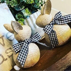Tier Tray Decor - Wood Bunnies
